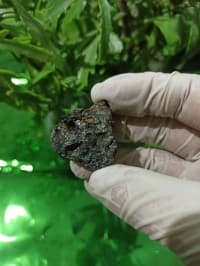 Təbii metal parıltılı mineral nümunəsi✨ — şəkil 10