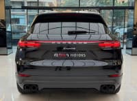 Porsche Cayenne, 2018 il, 68000 km, 3000 L — şəkil 4