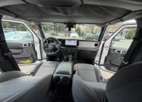 Jeep Wrangler, 2024 il, 17000 km, 2000 L — şəkil 10