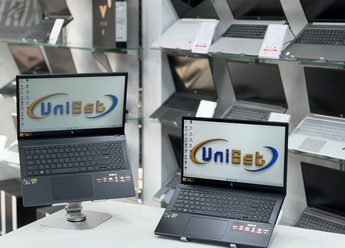 Acer markalı notbuk, Boz rəng