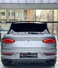 Bentley Bentayga, 2022 il, 20000 km, 4000 L — şəkil 5