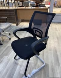 Kreslo Qara rəng — şəkil 1