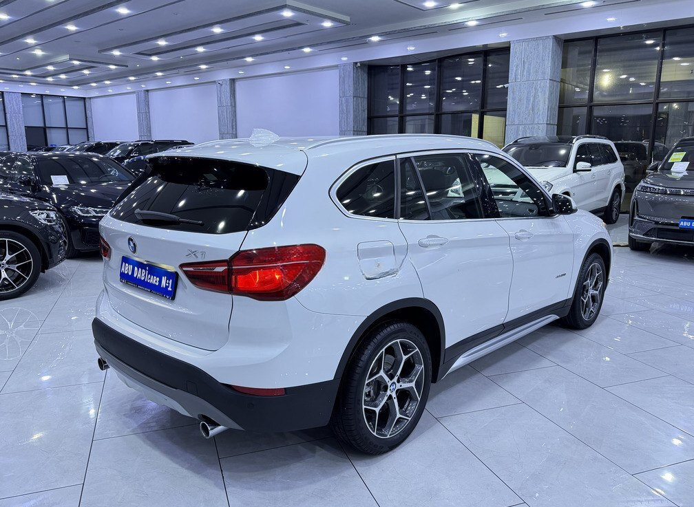 BMW X1, 2017 il, 71900 km, 2000 L — şəkil 5