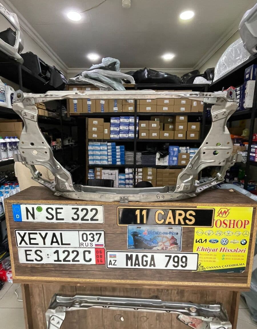 Ön panel Ravon R3