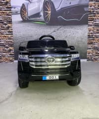 Uşaq elektromobili Toyota Land Cruiser 300 — şəkil 6