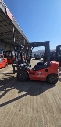 Forklift HELI CPCD20 2 tonluq dizel 2024 — şəkil 2