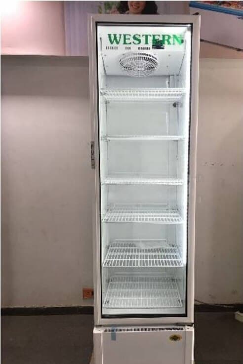 Soyuducu vitrin müxtəlif ölçülərdə