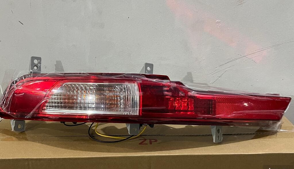 Arxa stop farası Kia Sportage 2011-2013