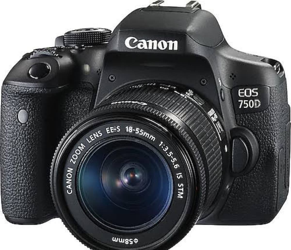 Fotoaparat Canon 750D 18-55 mm lens ilə