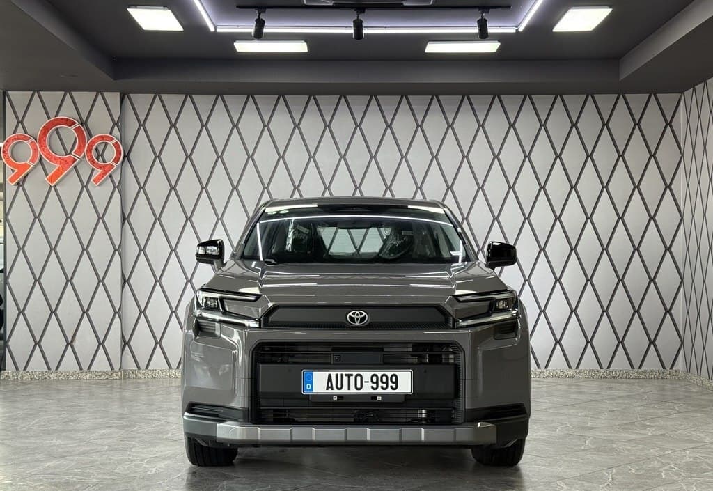Toyota RAV4, 2026 il, 0 km, 2000 L