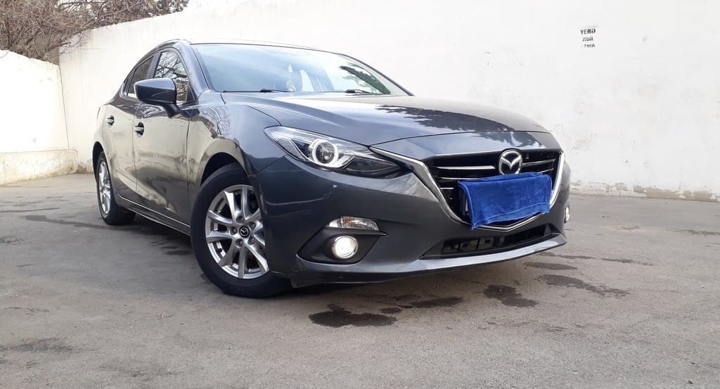 Mazda 3, 2014 il, 100000 km, 1500 L