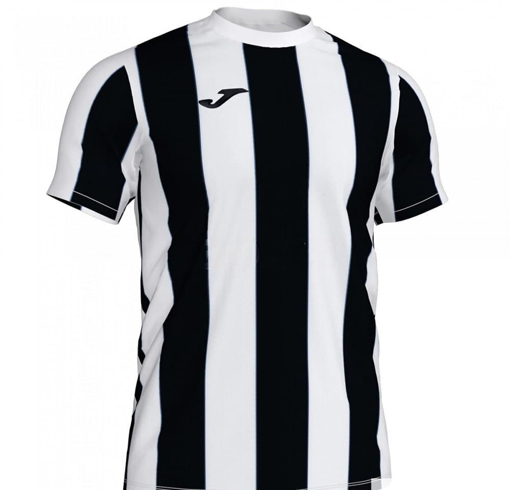 Futbol formaları və idman geyimləri