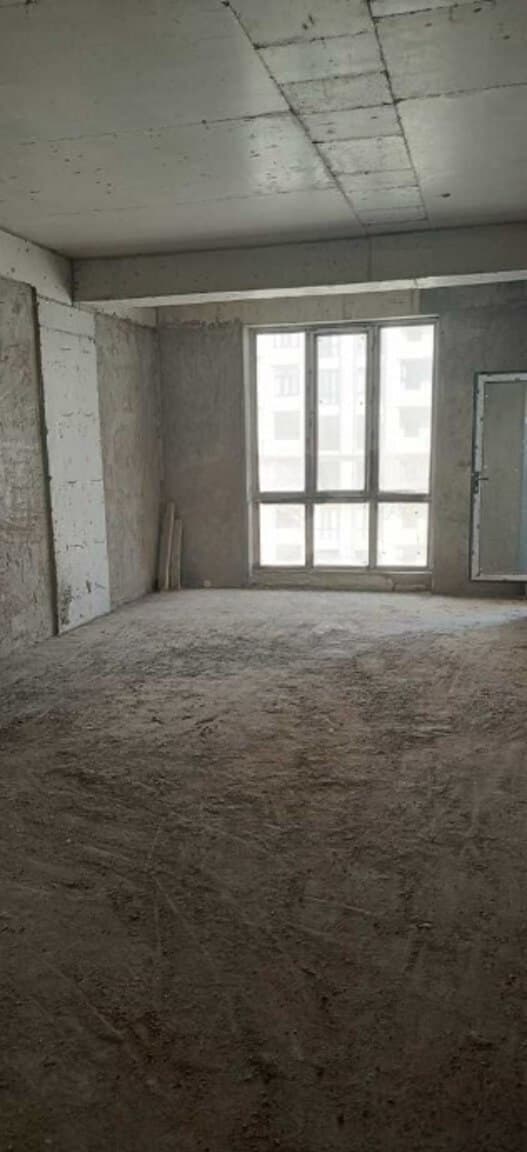 3 otaqlı mənzil 125 m² satılır