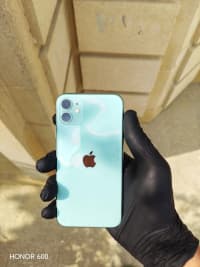 Apple iPhone 11, 64 MB — şəkil 1