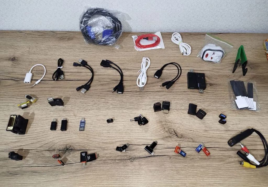 Kompüter və Telefon üçün Adapter və Kabel Çeşidləri