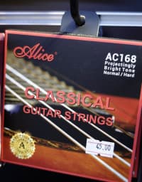 Gitara simləri və aksesuarları — şəkil 16
