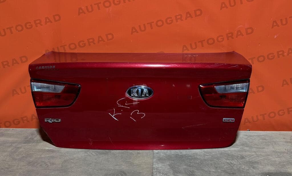 Baqaj qapağı Kia Rio