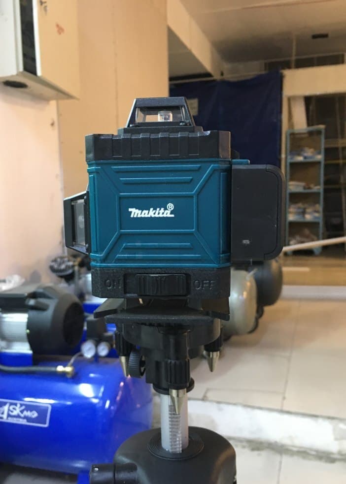 Lazer səviyyəölçən Makita 4D yaşıl xətt