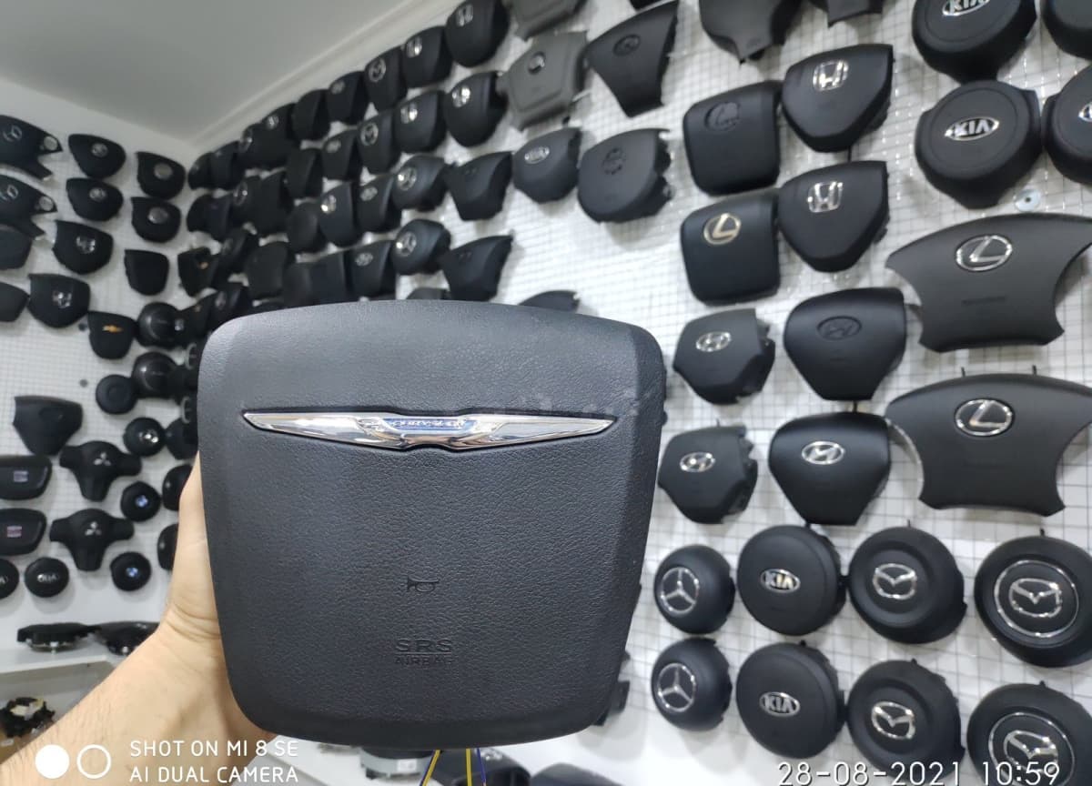 Airbag və airbag qapağı Chrysler 200