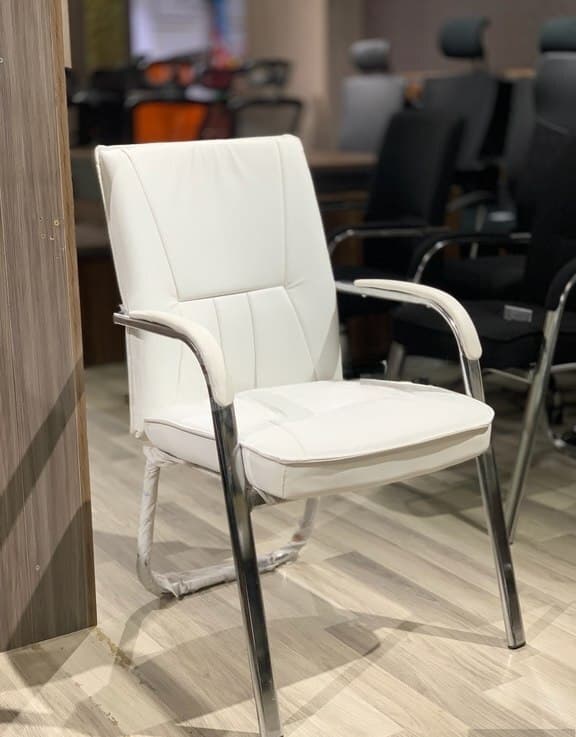 Ağ rəng, Ofis üçün kreslo