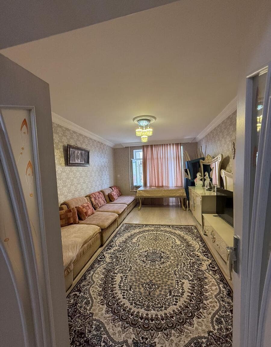 3 otaqlı mənzil 90 m² satılır