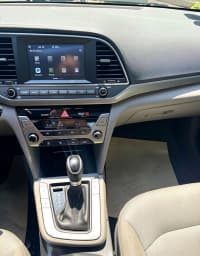 Hyundai Elantra, 2017 il, 156 km, 2000 L — şəkil 16