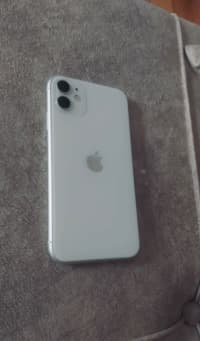 Apple iPhone 11, 4 GB — şəkil 1