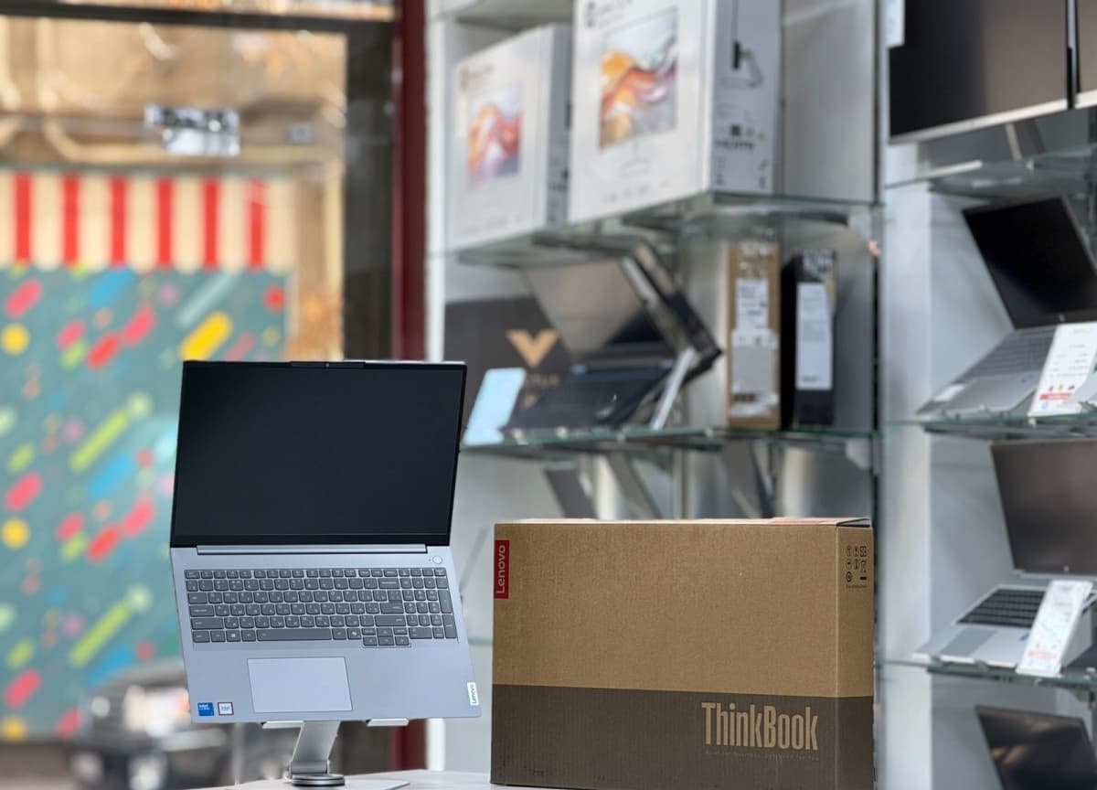 Lenovo markalı notbuk, Boz rəng