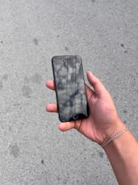 Apple iPhone 8, 4 GB — şəkil 2