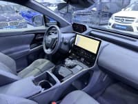 Toyota bZ4X, 2024 il, 8500 km — şəkil 10