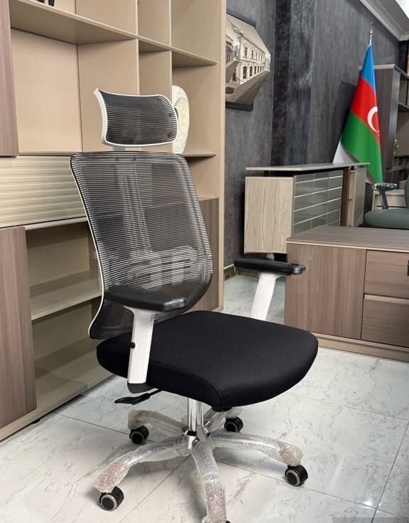Ağ rəng, Ofis üçün kreslo