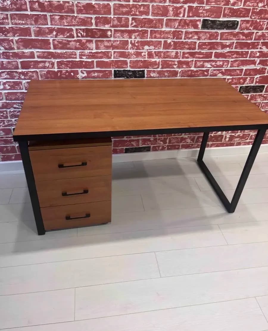 Yazı masası Qarışıq rəng
