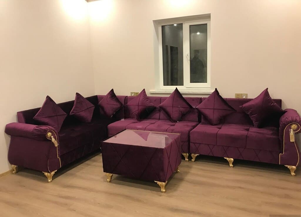 Künc divan, Qarışıq rəng