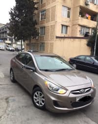 Avtomobil icarəsi Hyundai Elantra 2018 — şəkil 3