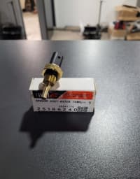 Temperatur sensoru Chevrolet Cruze 25186240 — şəkil 3