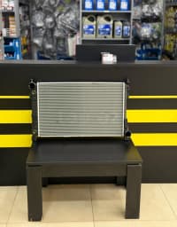 Su radiatoru Mercedes-Benz W203, CLK, SLK modelləri üçün — şəkil 1