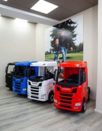 Uşaq avtomobili Scania elektrikli yük maşını — şəkil 2
