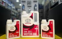 Mühərrik yağı Toyota 5W30 4L — şəkil 1