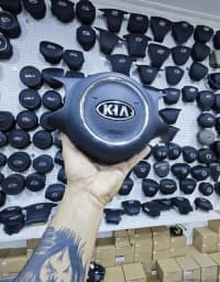 Airbag qapağı Kia Carens 2014 — şəkil 3