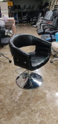 Salon və bərbər kreslosu — şəkil 2