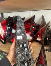 Stop işığı Toyota Prius 50/51 — şəkil 3