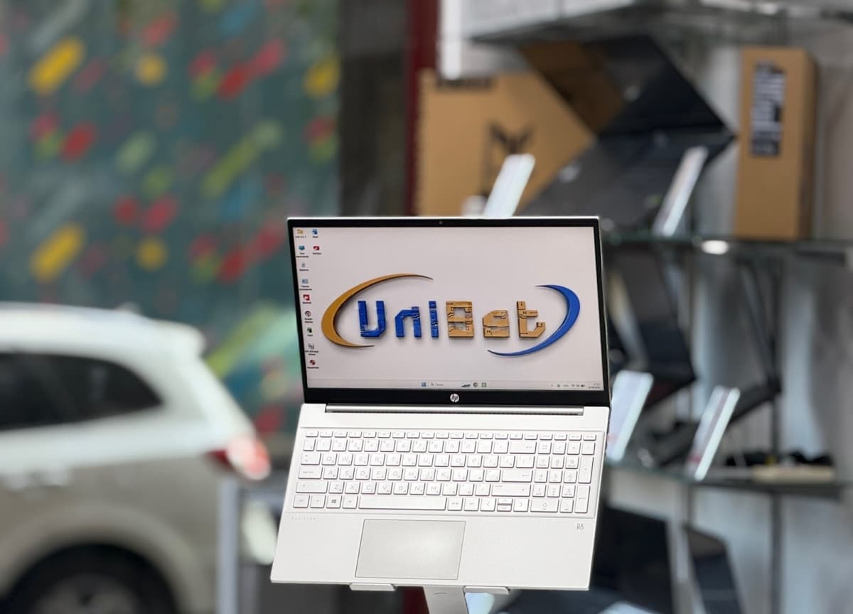 HP markalı notbuk, Boz rəng