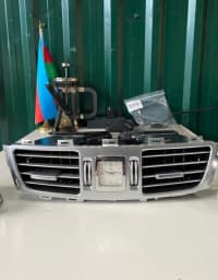 Hava ventilyasiya paneli Mercedes W212 — şəkil 2