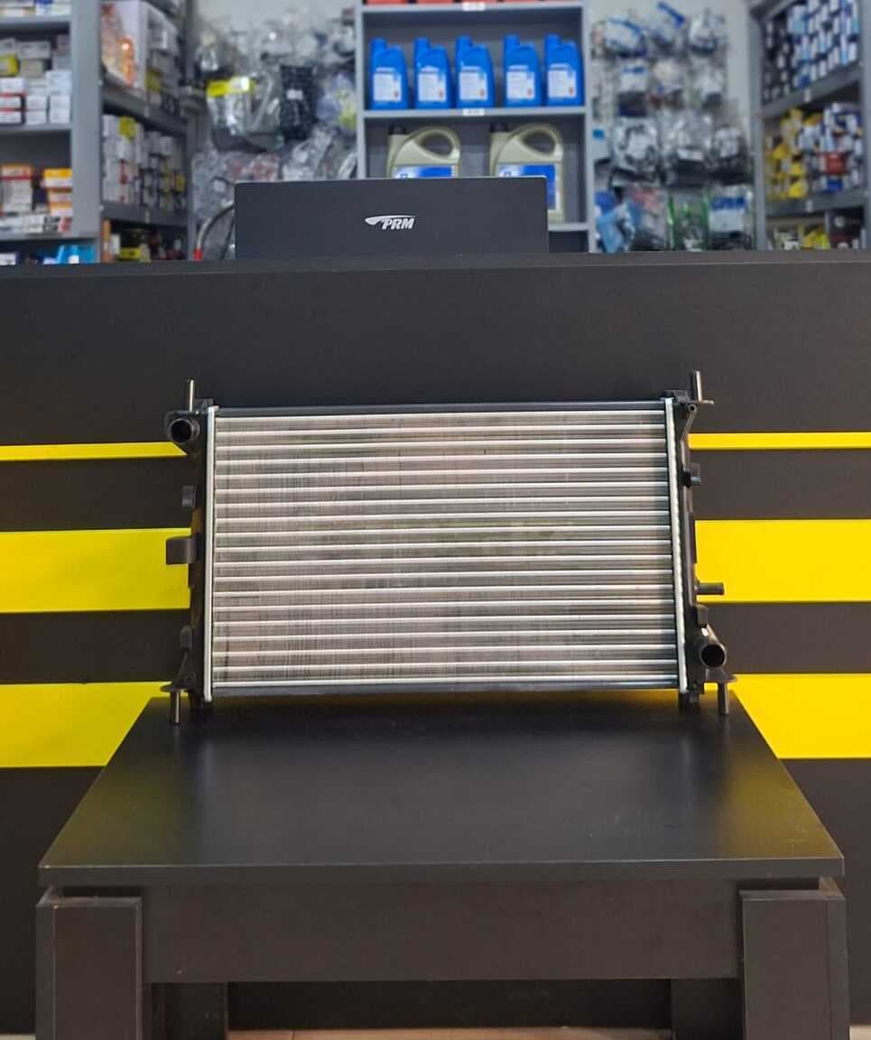 Su radiatoru Ford Focus 1999-2004 1.4-1.8