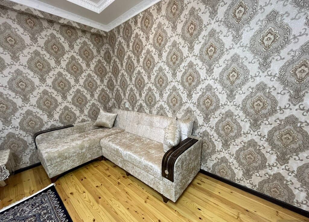 Künc divan, Qarışıq rəng