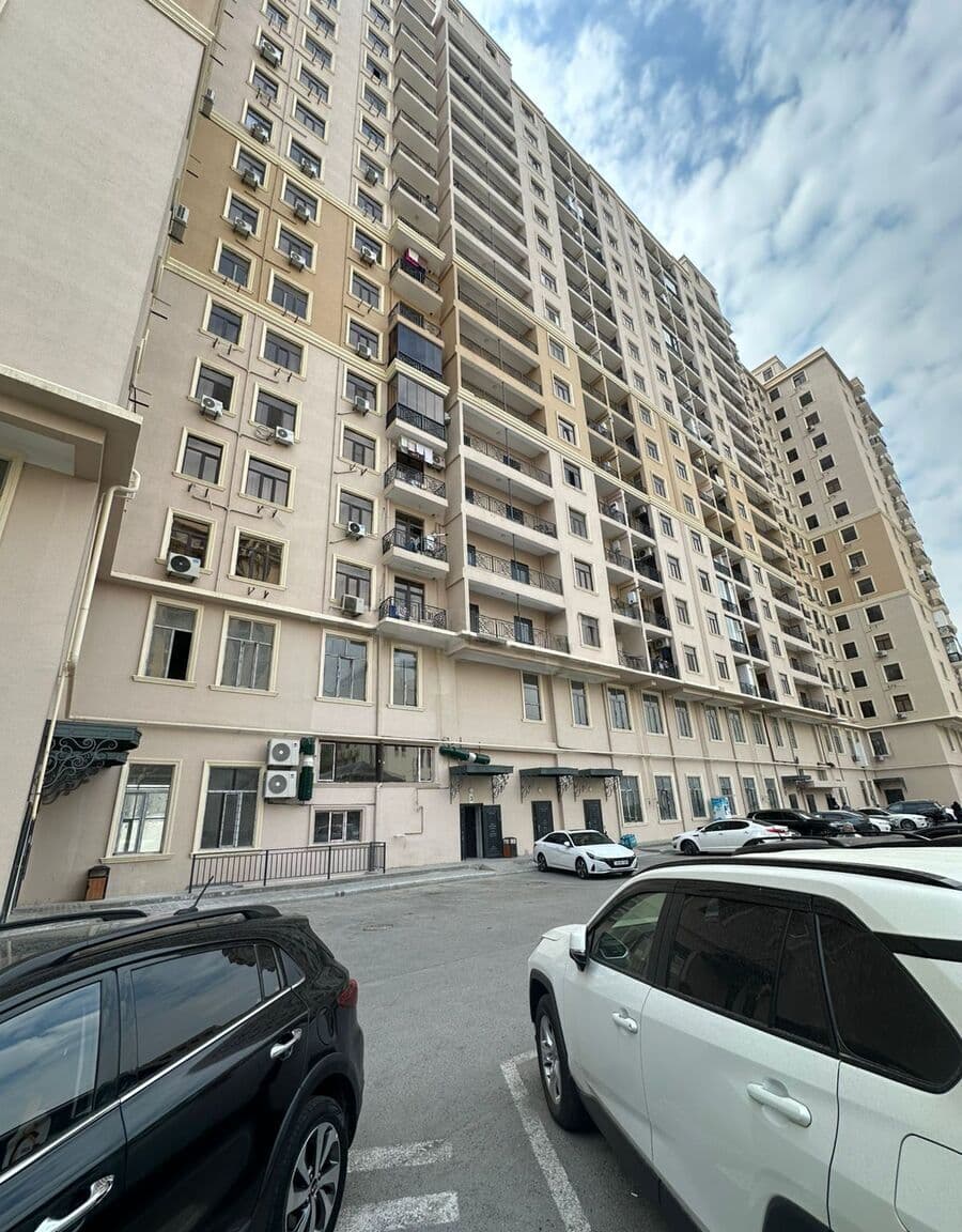 2 otaqlı mənzil 65 m² satılır