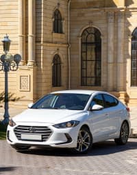 Hyundai Elantra, 2018 il, 140 km, 1600 L — şəkil 1