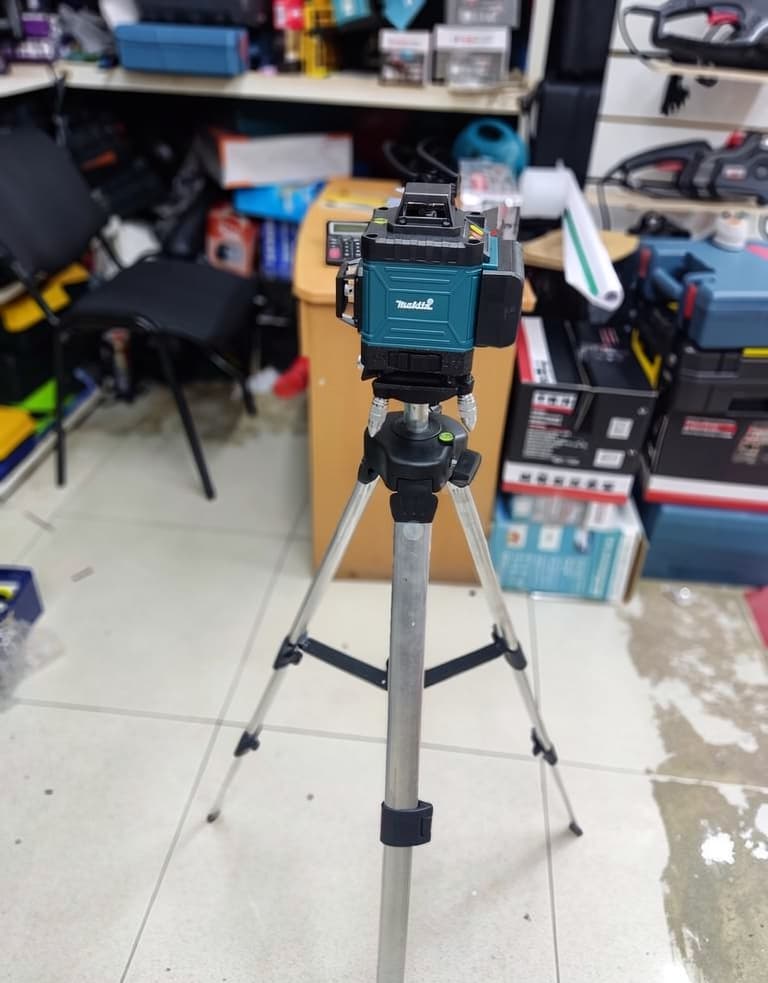Makita 4D Lazer Səviyyəölçən