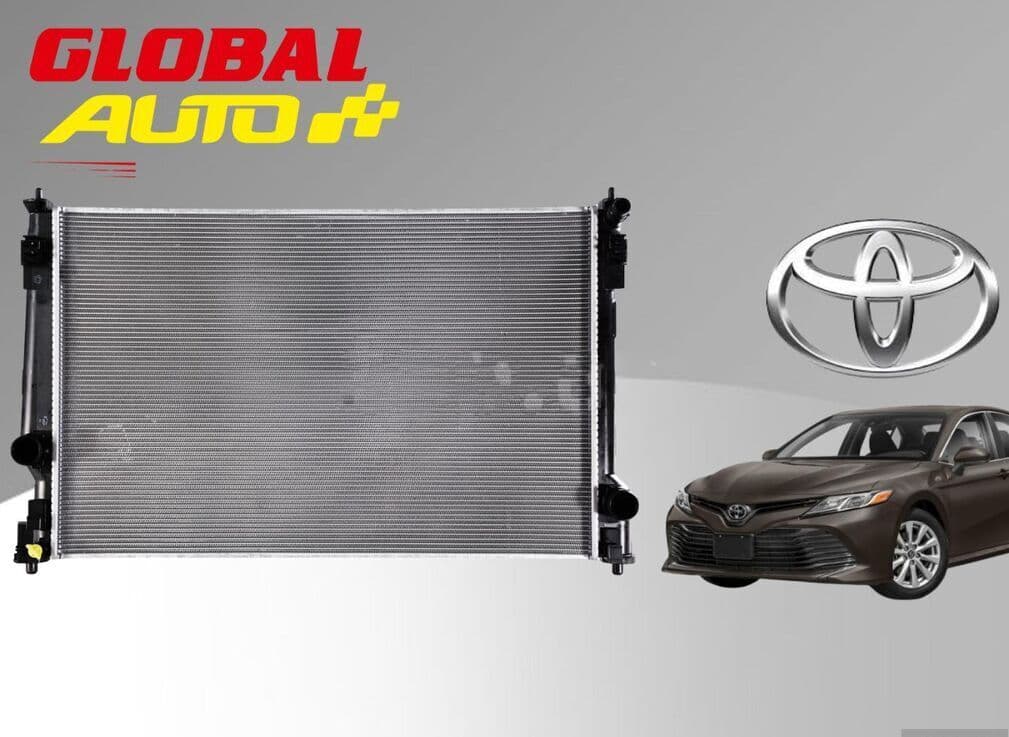Su radiatoru Toyota Camry 2018-