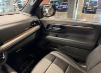 Chevrolet Tahoe, 2025 il, 21000 km, 6200 L — şəkil 19